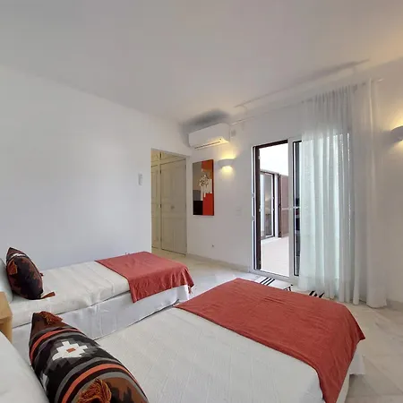 Holiday home Vilamouratenis Duck By Sapvillas *