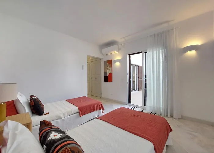 Dom wakacyjny Vilamouratenis Duck By Sapvillas *