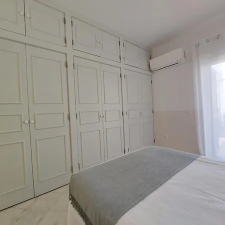 Vilamouratenis Duck By Sapvillas *