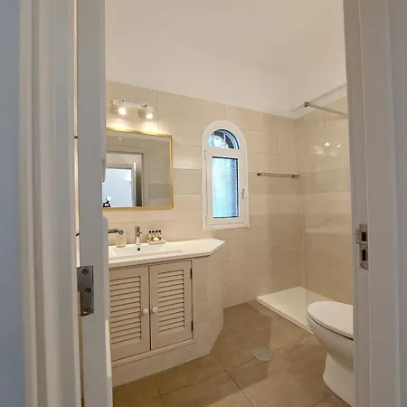 Vilamouratenis Duck By Sapvillas