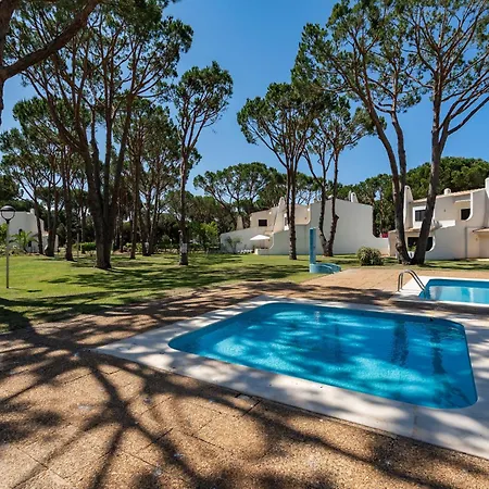 Vilamouratenis Duck By Sapvillas Hébergement de vacances Vilamoura